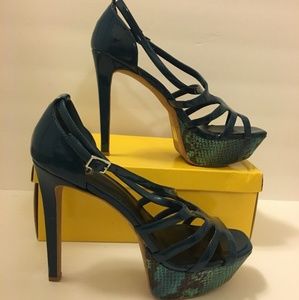 Jessica Simpson Heels 👠